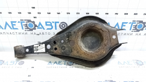 Lower control arm under the rear right spring Lexus RX350 RX450H 10-15 silent block for replacement, rusty