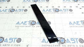 Rear left side door trim Toyota Highlander 20-26 rear, broken fasteners