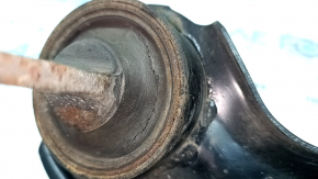 The rear right longitudinal arm of a Honda Accord 18-22 has a torn silent block