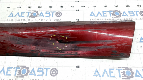 Toyota Highlander 20-26 lower front right outer door trim, scratches, scuffed, punctured, broken fasteners, broken fastener