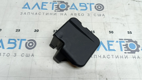 Volvo XC60 18-24 negative terminal battery cover scratches
