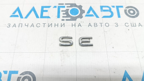 Emblem inscription SE trunk door VW Taos 22-25