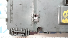 The fuse box under the dashboard of the Honda Accord 18-22 hybrid has a broken mount