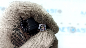 Rear view camera with handle and trunk release button for VW Taos 22-25