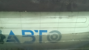 The rear window of the Audi A3 22-26 is covered in soot, the heating system is defective, and there is oxidation