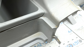 Lower right arch trim for Jeep Compass 22-23, gray, with a pocket, scratches, abrasions, needs cleaning