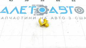 VW Taos 22-23 Hood Support Latch