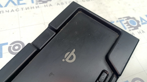 Toyota Highlander 20-22 Wireless Charging Module Scratches