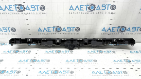 Rear bumper central mount VW Taos 22-25