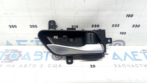 Inner rear right door handle Nissan Murano 25-26