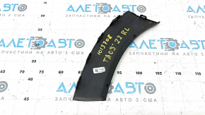 Rear left fender arch trim for VW Taos 22-25 on the bumper, structure, scratches, dents