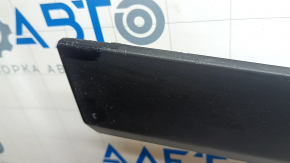 Lower front left door trim Jeep Compass 17-26 scratches, dents, dented