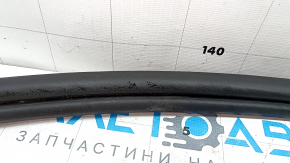 Front left door seal VW Taos 22-25 worn