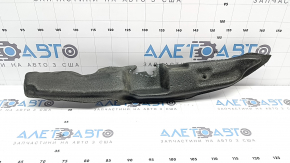The right door-wing seal of the Jeep Compass 17-26 is torn