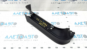 Right trunk door trim VW Taos 22-25 black, worn