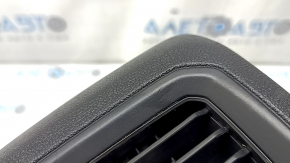 Center console trim with deflector VW Taos 22-25 black, scratches