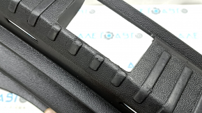 VW Taos 22-25 trunk opening trim, black, scratches