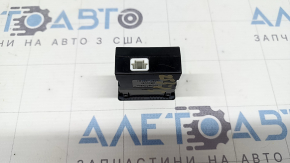 USB Hub Nissan Murano 25-26 type2