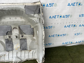 The trunk trough of Honda Accord 23-26 is drilled out