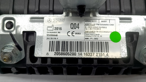 Passenger airbag in the dashboard of Mercedes C-class W205 15-18