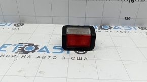 The trunk lid trim lamp for Mercedes C-class W205 15-21 has a broken mount