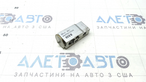 Toyota Highlander 20-26 air conditioner heater valve type 2