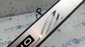 Front right inner door sill trim for Nissan Murano 25-26 with illumination, chrome, scratches