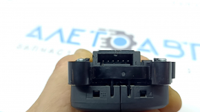 The steering wheel control buttons on the right Mercedes C-class W205 16-18 are black, the coating has peeled off