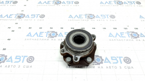 Front right hub Nissan Murano 25-26