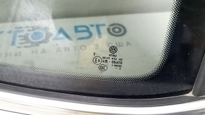 Rear right window, blind glass, VW Taos 22-25, tinted with chrome molding, scratches on chrome, cut seal