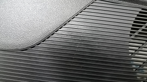 Door trim card rear left VW Taos 22-23 black, insert plastic gray, armrest leather black, sooty, scratches