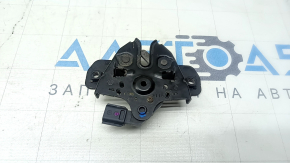 Nissan Kicks 18-24 hood lock