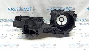 The stove body is bare, ventilation is VW Taos 22-25
