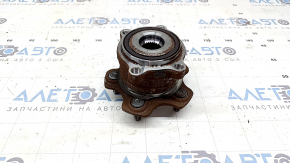 Rear left hub Nissan Murano 25-26