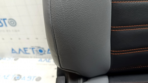 Passenger seat for Nissan Kicks 21-23 with airbag, mechanical, heated, grey and black leather, grey and red stitching, ready to clean