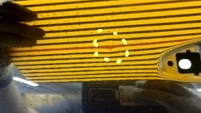 The door is bare, rear left, Porsche Macan 15-26 blue N5, dent, bumps