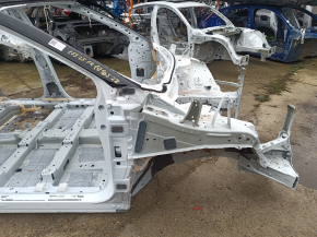 Front right quarter panel for Nissan Murano 25-26 on the body, white