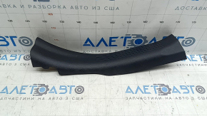 Rear left door sill trim Nissan Kicks 18-25 black, scratches, worn