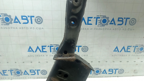 The front subframe of the Nissan Kicks 18-25 is rusty