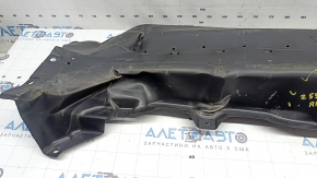 The front right underbody protection of Nissan Murano 25-26 is dented