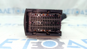 The chip for the ECU block of the VW Taos 22-24 engine computer is small