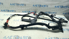 Battery cable through the entire body of Volvo XC60 22-22