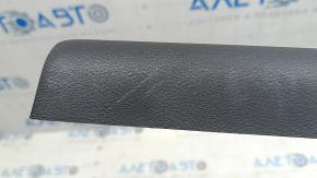 Front right door sill trim Nissan Kicks 18-25 black, scratched, worn