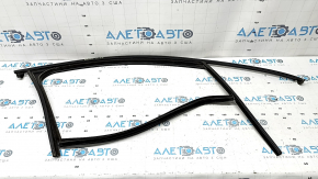 Front right window seal for Porsche Macan 15-26 with molding, matte black, torn
