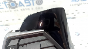 Left front panel air duct deflector BMW 3 G20 19-24 with chrome and gloss black trim, with backlight, scratches