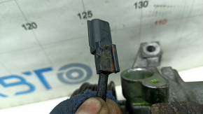 Nissan Kicks 18-25 air conditioning compressor, connector mount is broken