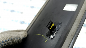 Lower front right door trim Porsche Macan 15-21 structure, broken fastening