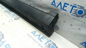 Left threshold Nissan Kicks 18-24