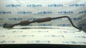 The exhaust pipe with the catalytic converter Nissan Kicks 18-25 is rusty