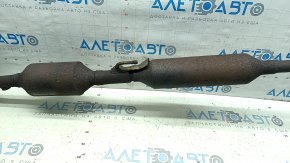 The exhaust pipe with the catalytic converter Nissan Kicks 18-25 is rusty